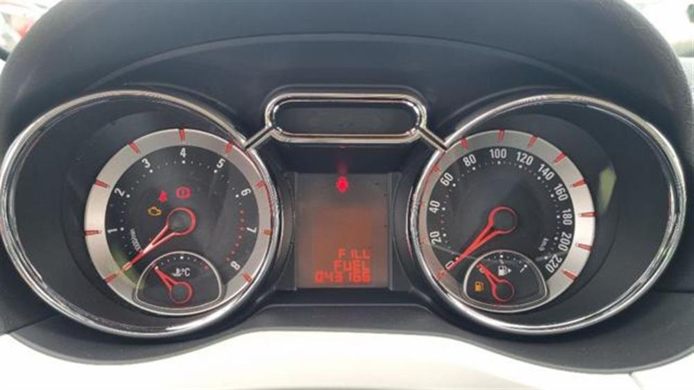 Adam   Adam 1.2 70 CV Jam