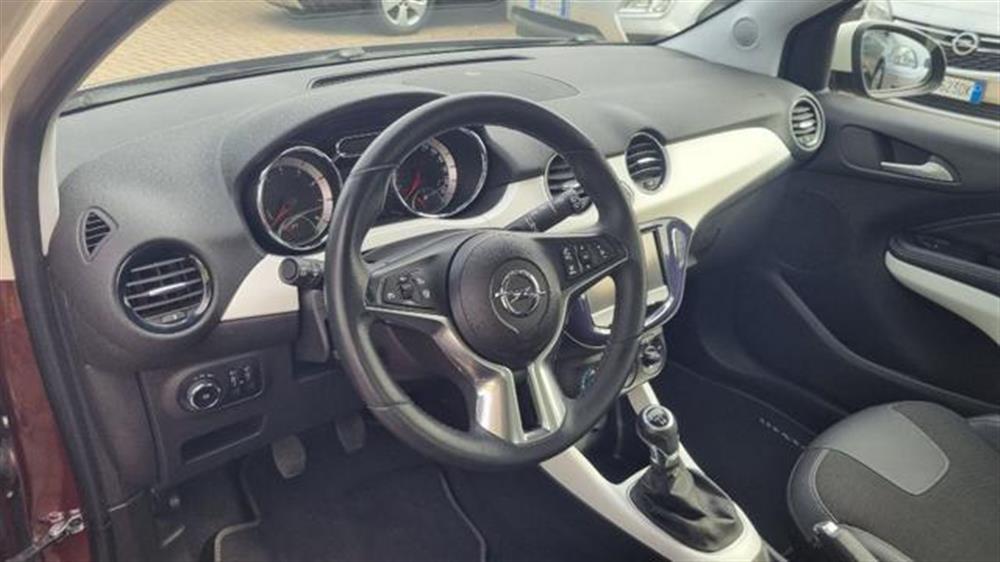 Adam   Adam 1.2 70 CV Jam