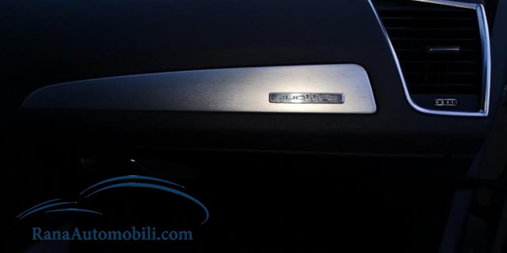 Q5   Q5 2.0TDI Quattro S-tro