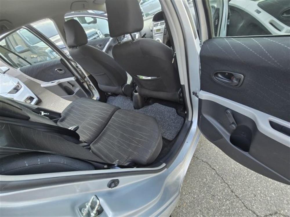 Yaris   Yaris 1.0 5 porte NEOPATEN