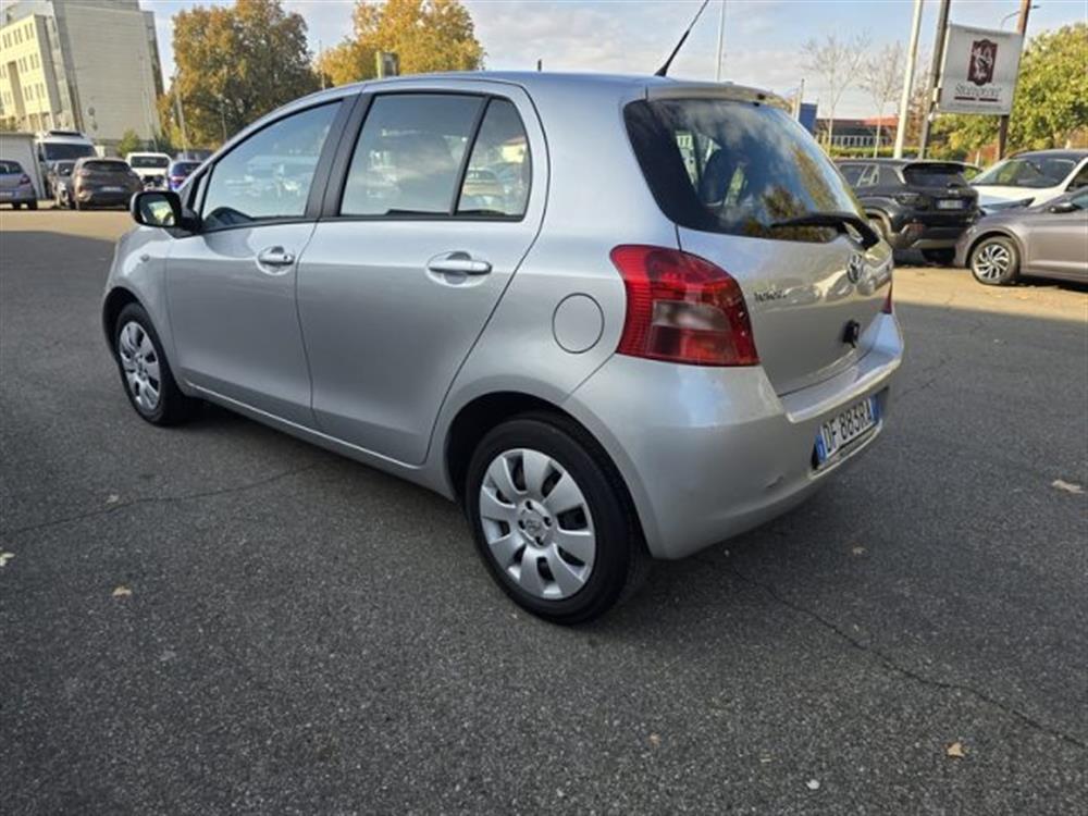 Yaris   Yaris 1.0 5 porte NEOPATEN