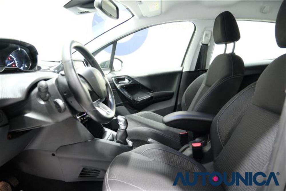 208   208 BENZINA PURETECH 82C