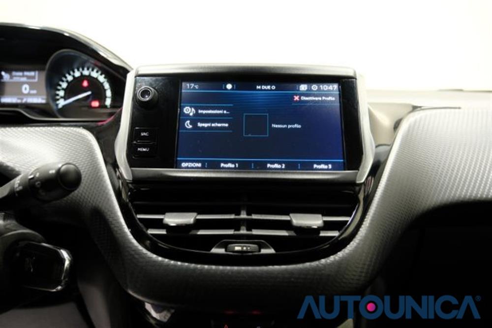 208   208 BENZINA PURETECH 82C