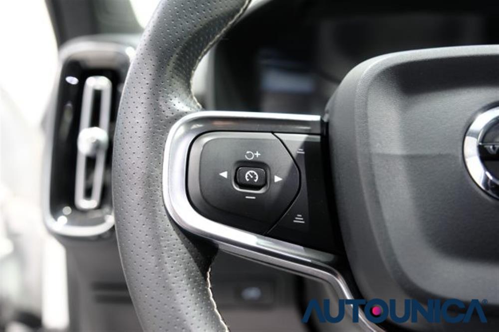 XC40 XC40 D4 AWD GEARTRONIC R-