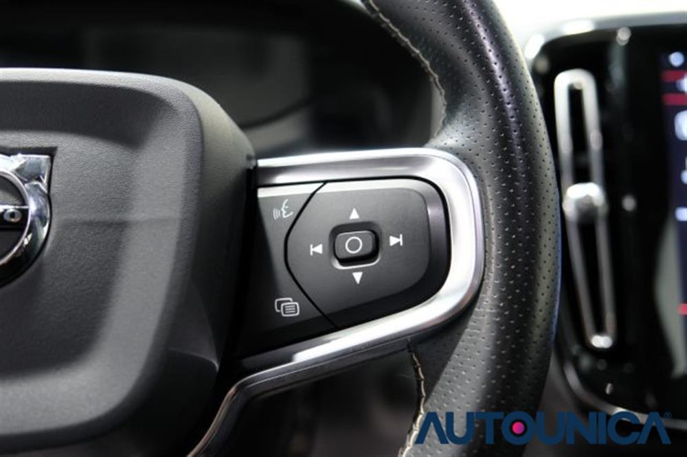 XC40 XC40 D4 AWD GEARTRONIC R-