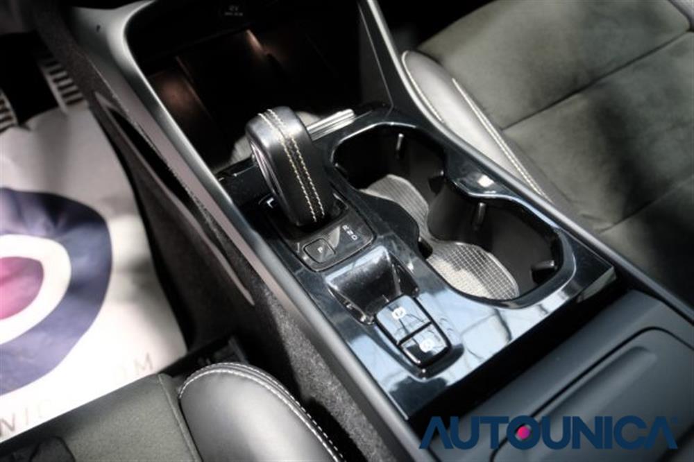 XC40 XC40 D4 AWD GEARTRONIC R-