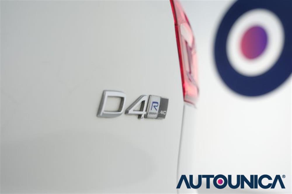 XC40 XC40 D4 AWD GEARTRONIC R-