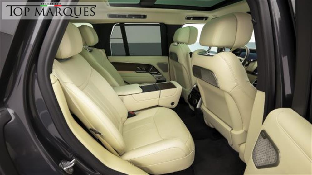 Range Rover   Range Rover 4.4 V8 Autobiography