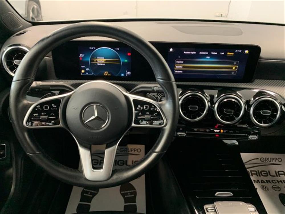 CLA 180 CLA 180 d Automatico Sport