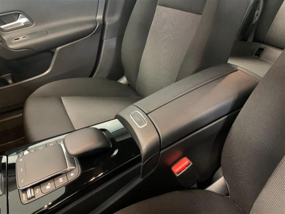 CLA 180 CLA 180 d Automatico Sport