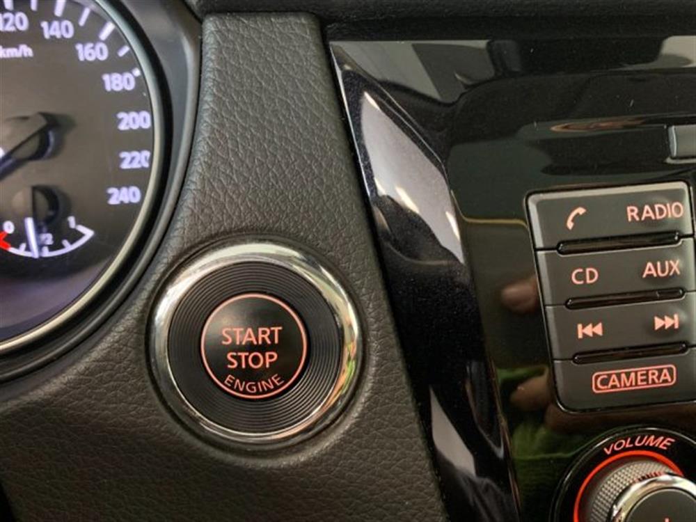 Qashqai   Qashqai 1.5 dCi N-Connecta T