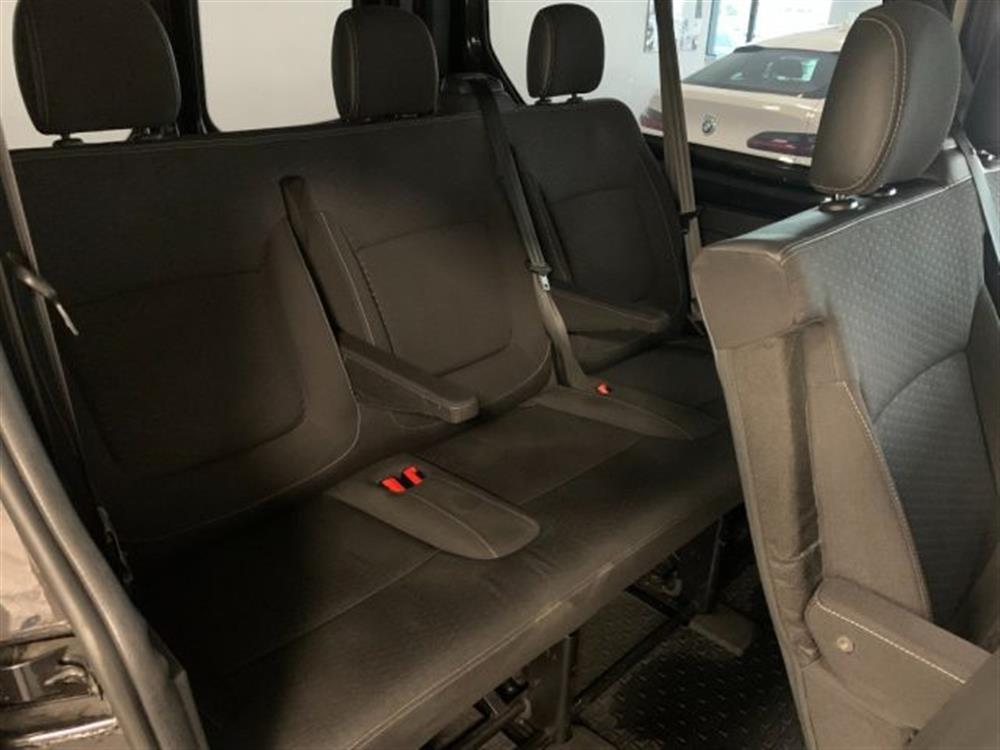 Vivaro Vivaro 9 Posti Passo Lungo