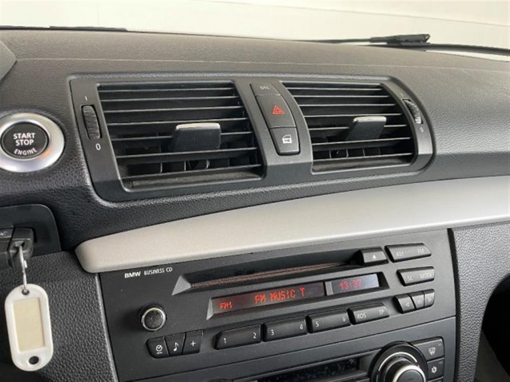 118 118 2.0d 143cv Cabrio