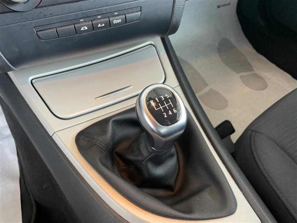 118 118 2.0d 143cv Cabrio