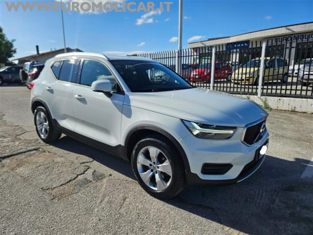 XC40 XC40 2.0 D3 Momentum 150c