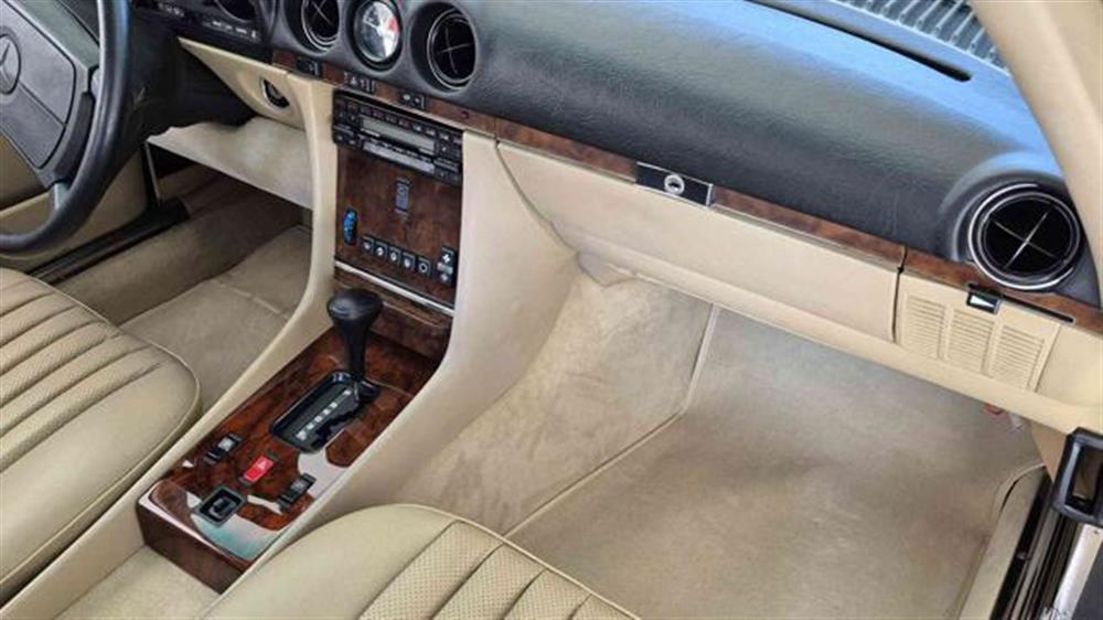 SL 560   SL 560 SL Roadster