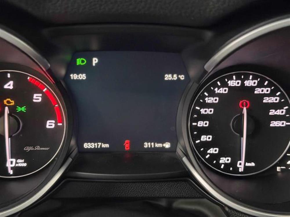 Stelvio   Stelvio 2.2 Turbodiesel 190