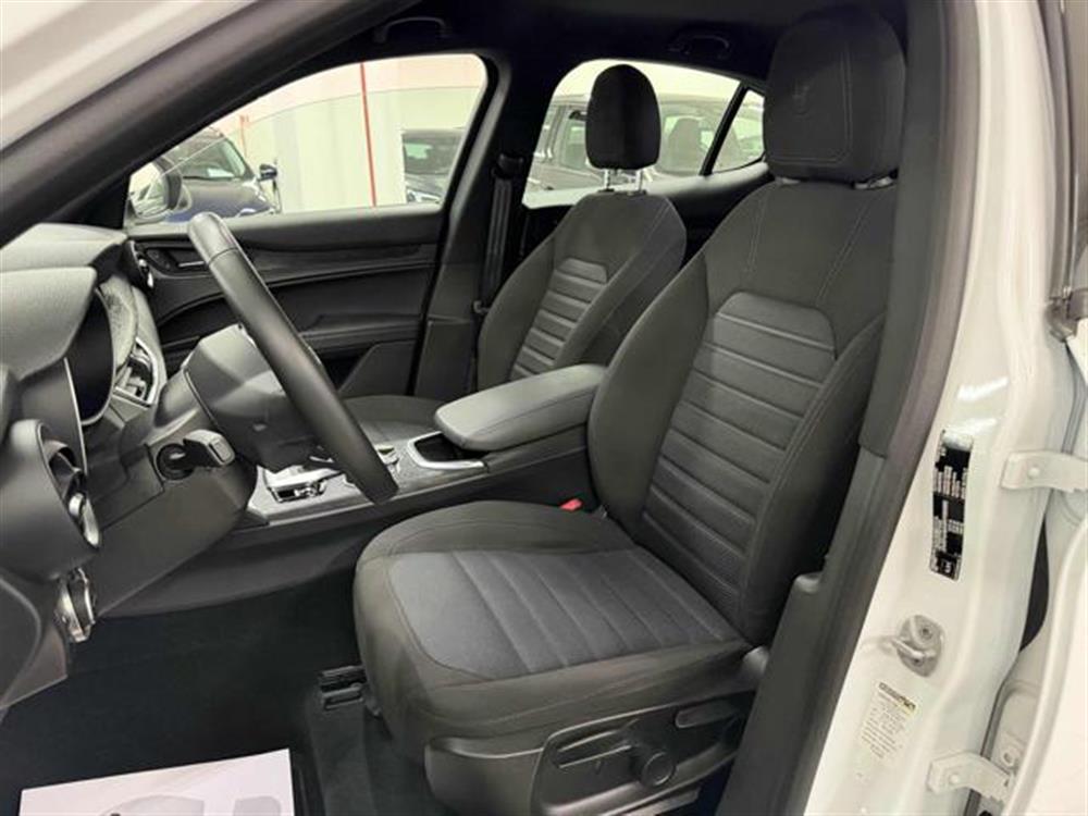 Stelvio   Stelvio 2.2 Turbodiesel 190