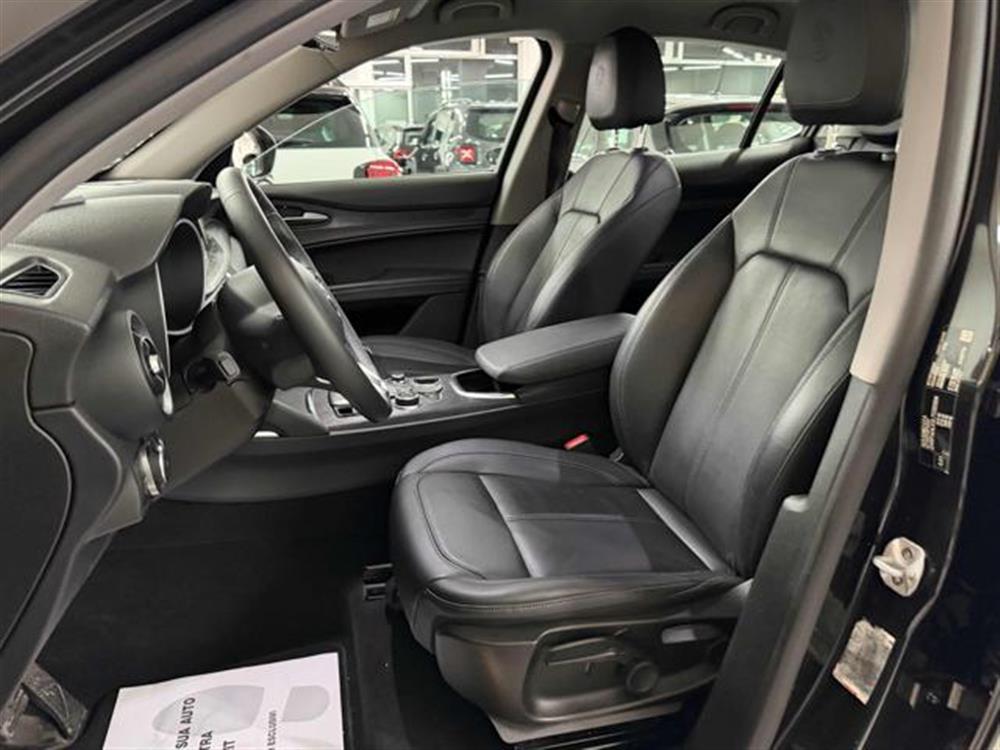 Stelvio   Stelvio 2.2 Turbodiesel 190