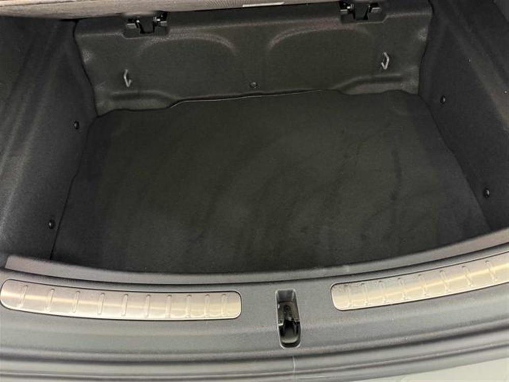 Countryman   Countryman 1.5 One D Business C