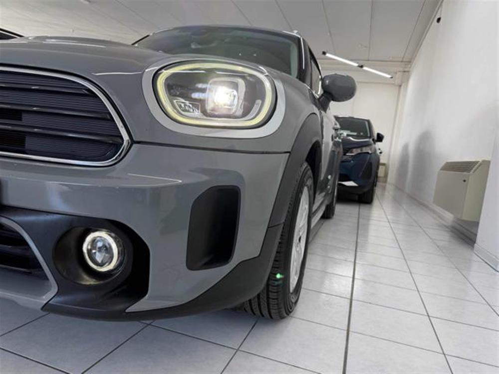 Countryman   Countryman 1.5 One D Business C