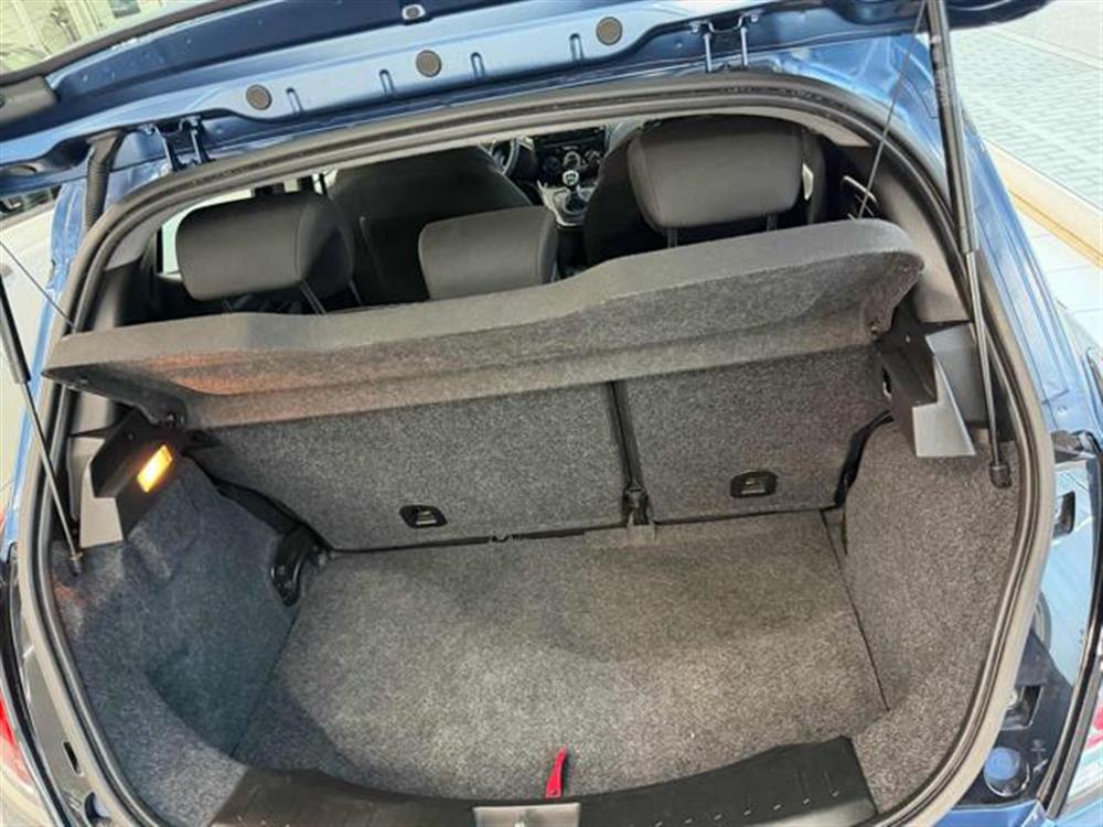 Ypsilon   Ypsilon 1.0 FireFly 5 porte