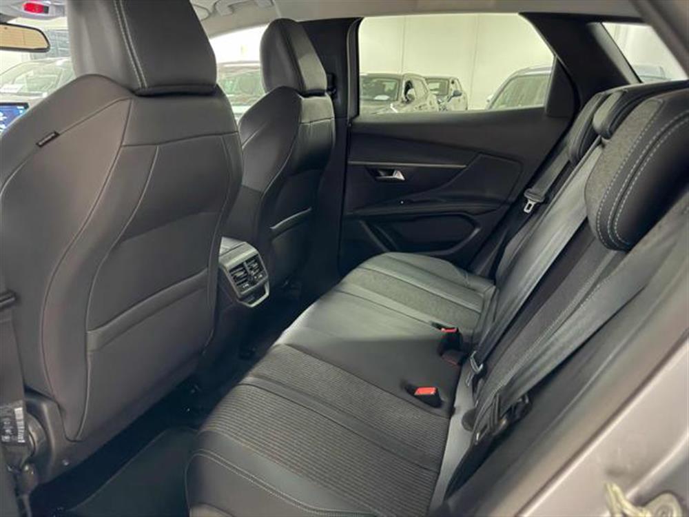 3008 3008 BlueHDi 130 S&S EAT8