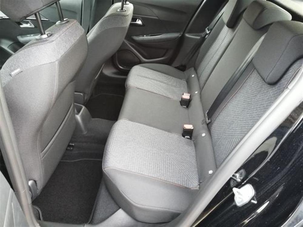 208   208 Hybrid 110 CV e-DCS6