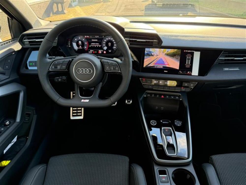 A3   A3 allstreet TDI S tron