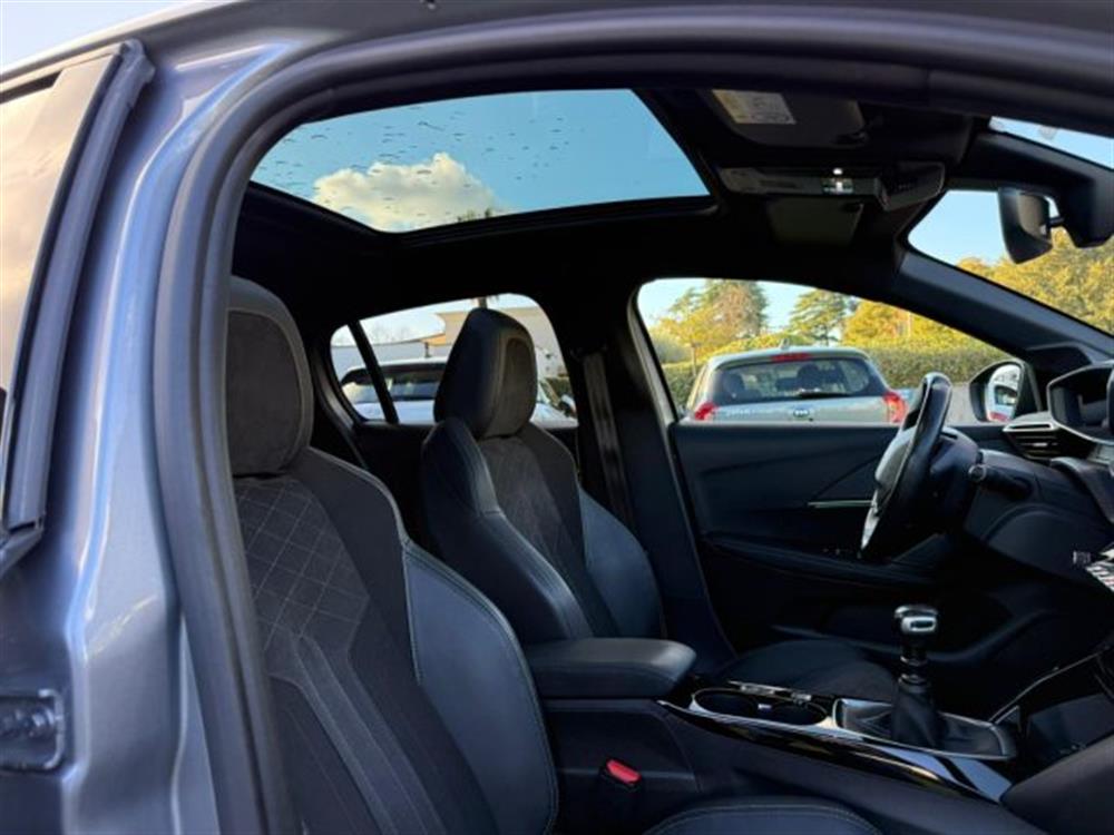 208   208 PureTech 100 Stop&St