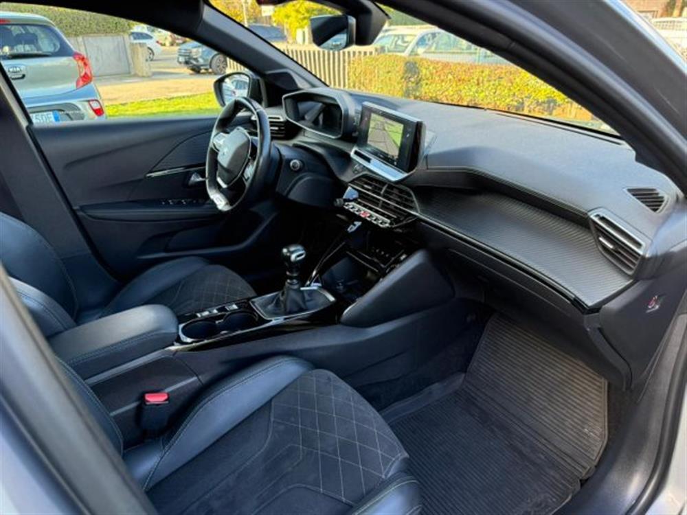 208   208 PureTech 100 Stop&St