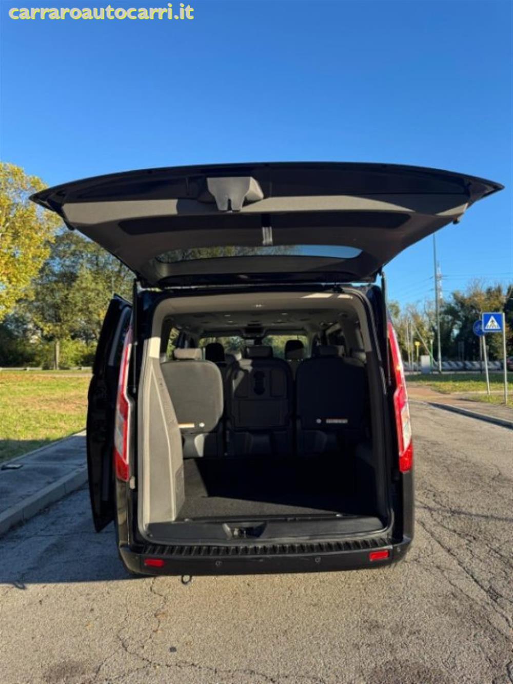 Tourneo Custom Tourneo Custom 320 2.0 EcoBlue 130C