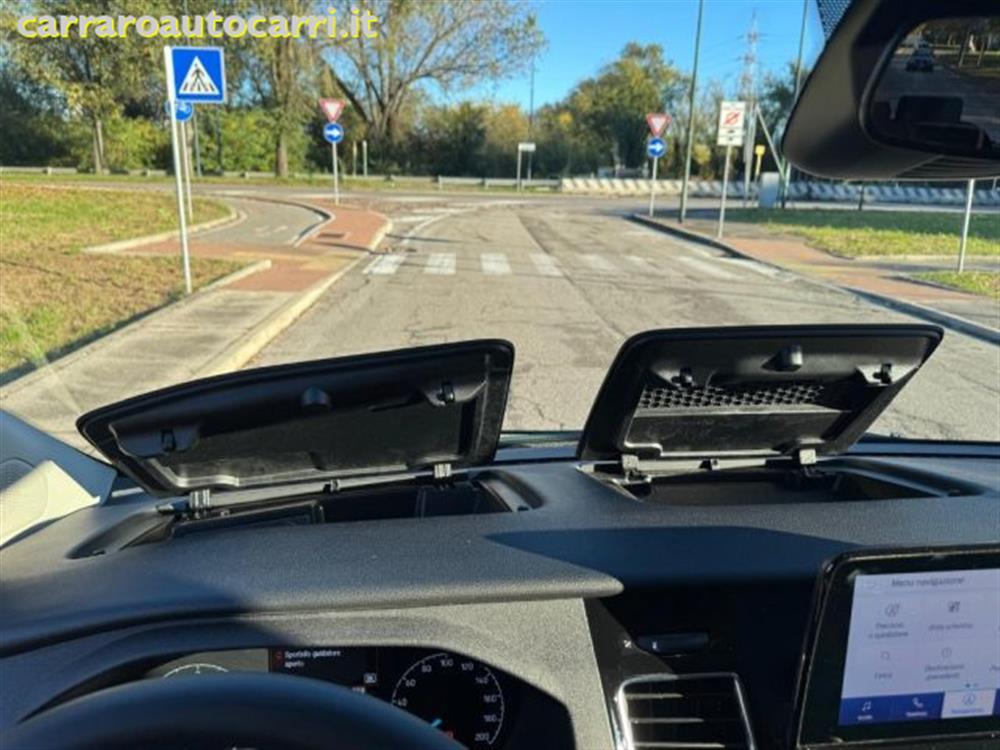 Tourneo Custom Tourneo Custom 320 2.0 EcoBlue 130C