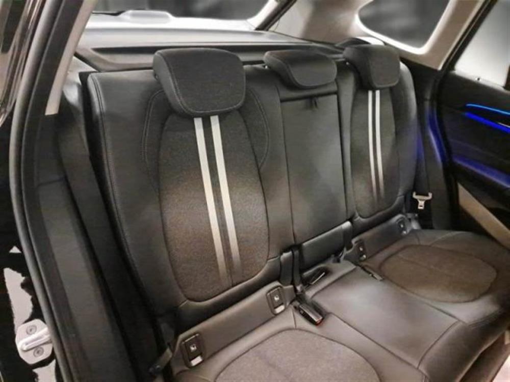 X1 X1 xDrive18d Sport