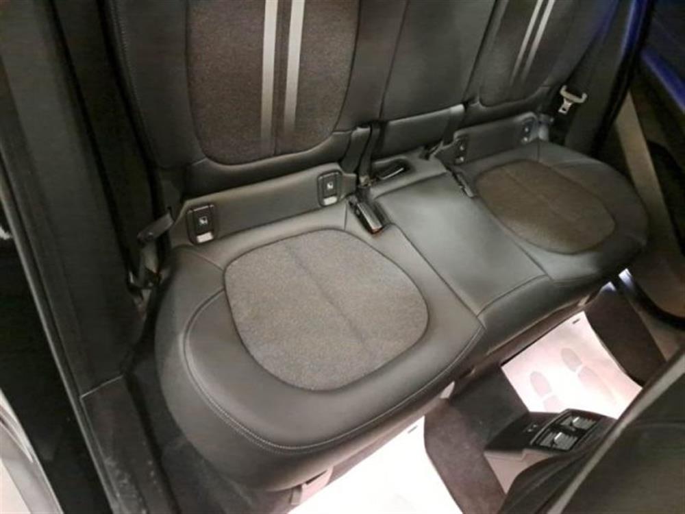 X1 X1 xDrive18d Sport