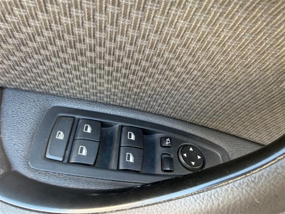 X1 X1 sDrive18d Advantage