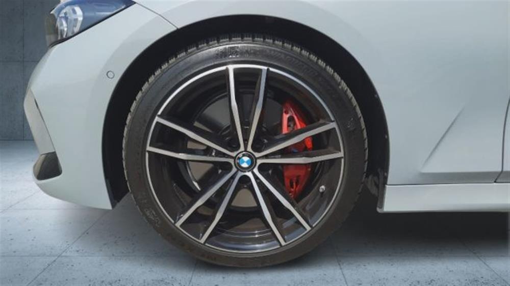 320 320 d 48V Touring Msport