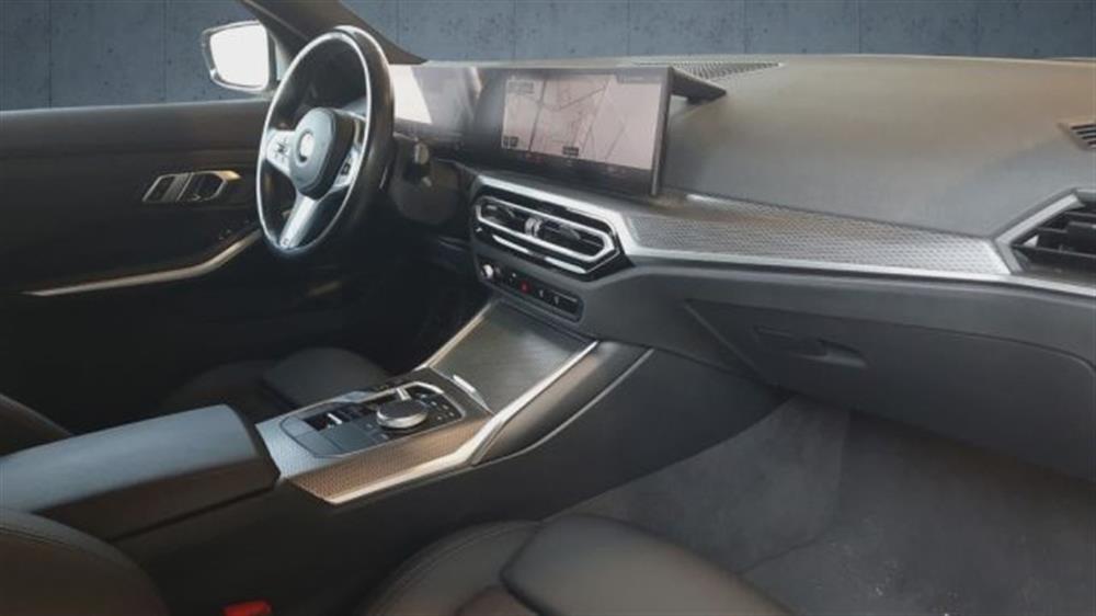 320 320 d 48V Touring Msport