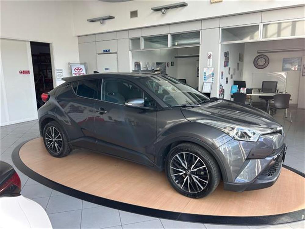 C-HR C-HR 1.8 Hybrid E-CVT Tre