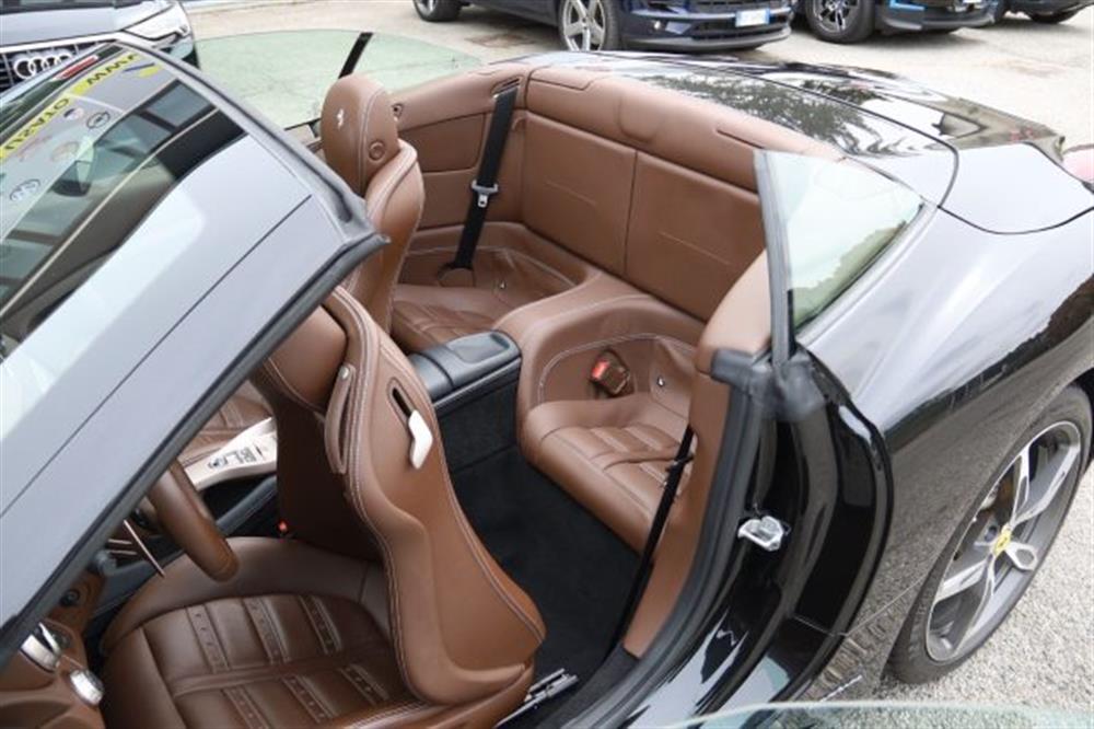 California California 30 Handling Speciale