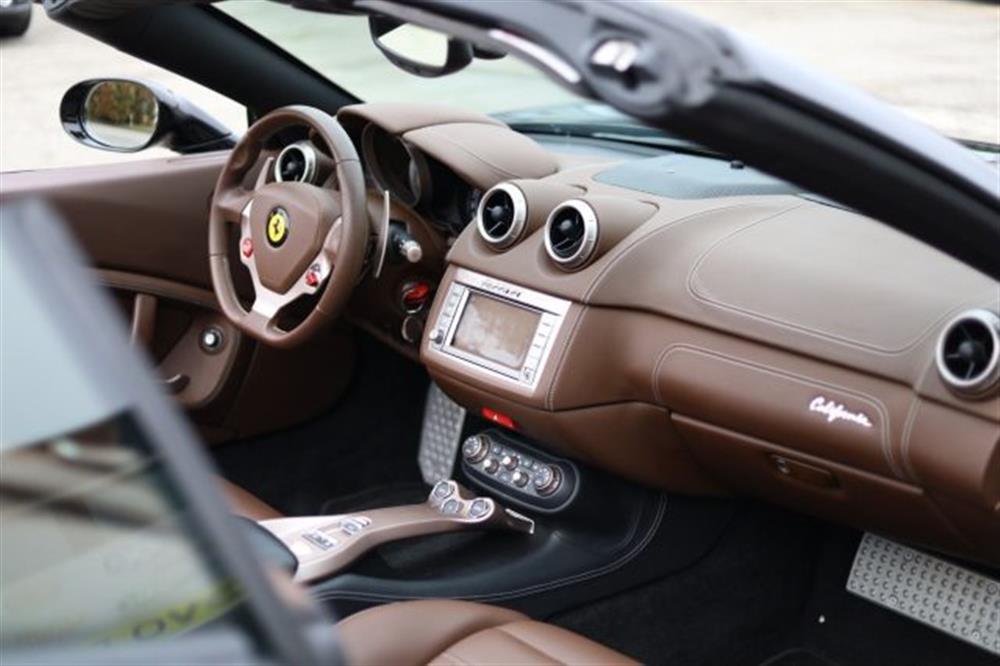 California California 30 Handling Speciale