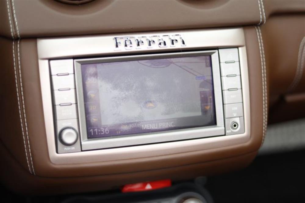 California California 30 Handling Speciale