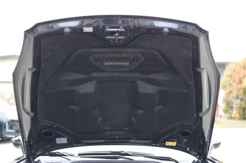 California California 30 Handling Speciale