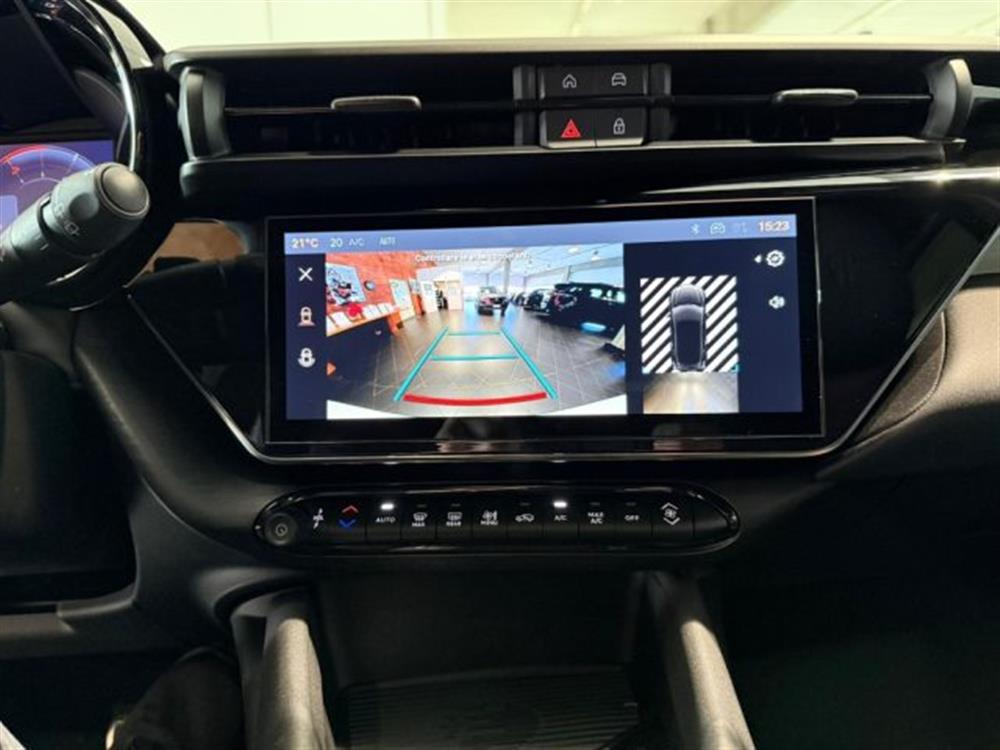 Junior Junior 1.2 136 CV Hybrid eD