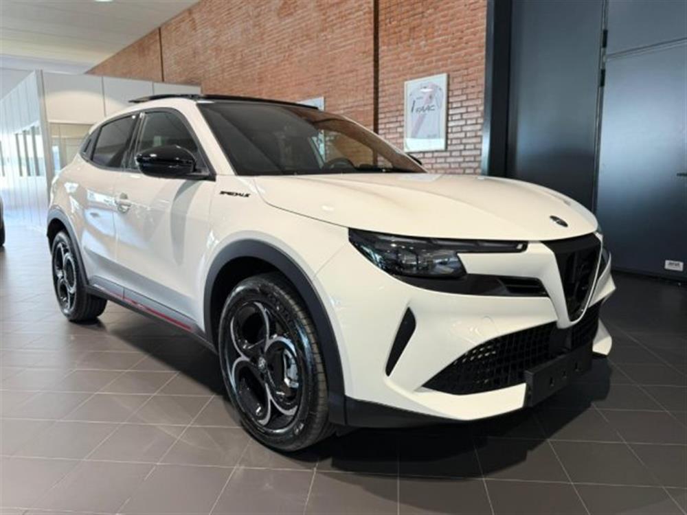 Junior Junior 1.2 136 CV Hybrid eD