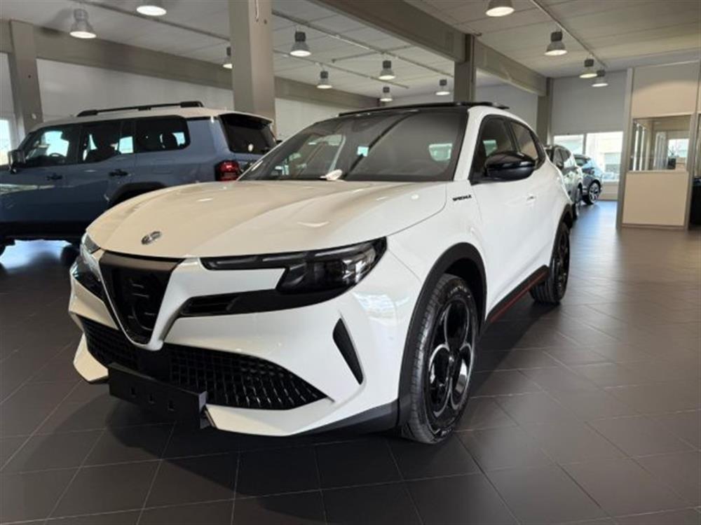 Junior Junior 1.2 136 CV Hybrid eD