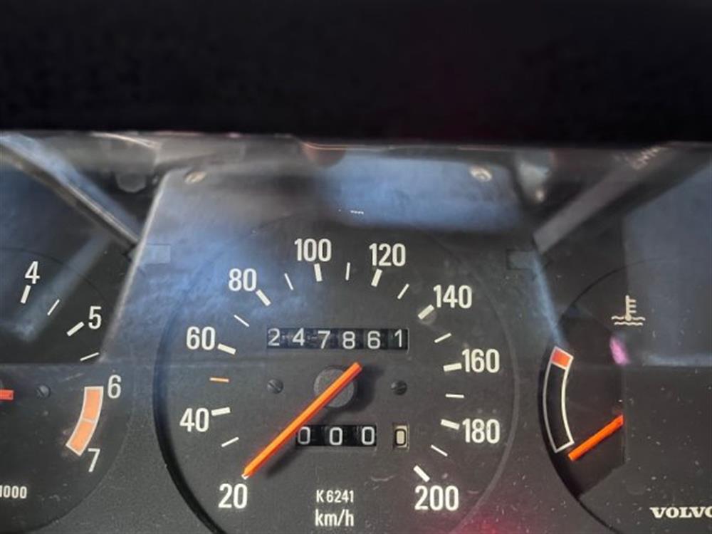 240 240 2.0 Station Wagon Po