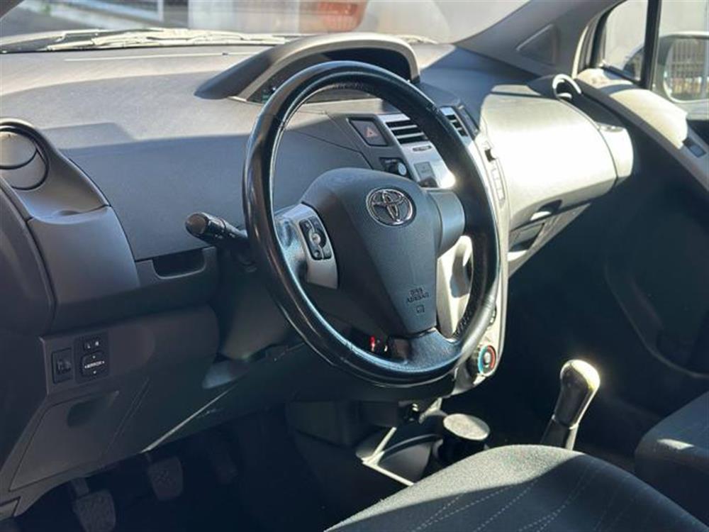 Yaris Yaris 1.3 5 porte Luna - N