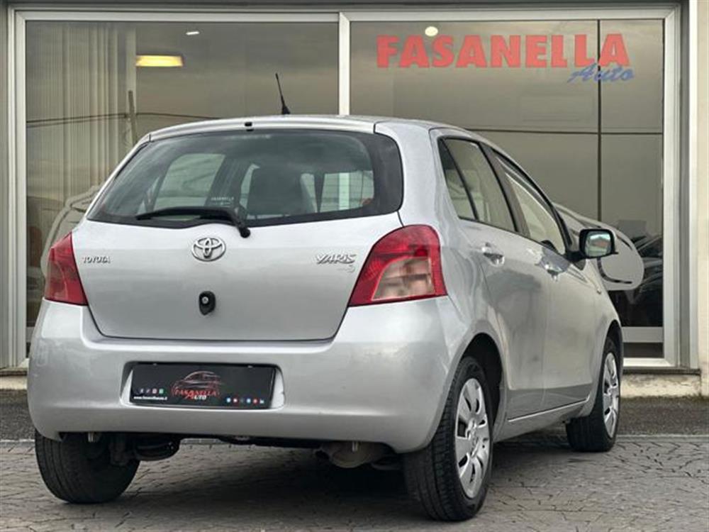 Yaris Yaris 1.3 5 porte Luna - N