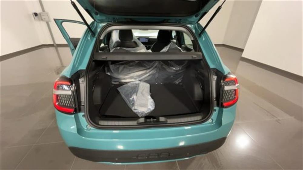 600 600 Hybrid 100 CV DCT MH